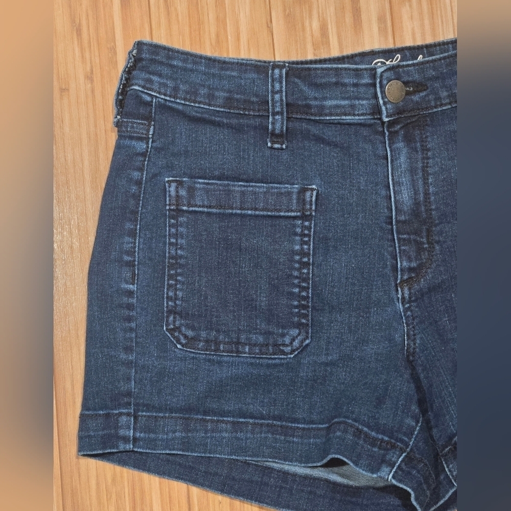 ❤️ NWOT Universal Thread High Rise Denim Shorts - Picture 2 of 7